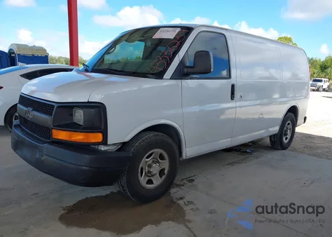 2006 Chevrolet Express Work Van z USA, uszkodzony, nr VIN 1GCFG15X561273018